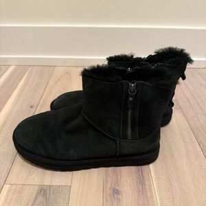 UGG black suede boots with fur trim, Size US 10 #shearling #winterboots